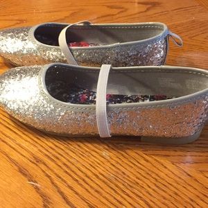 Silver glittery dress shoes